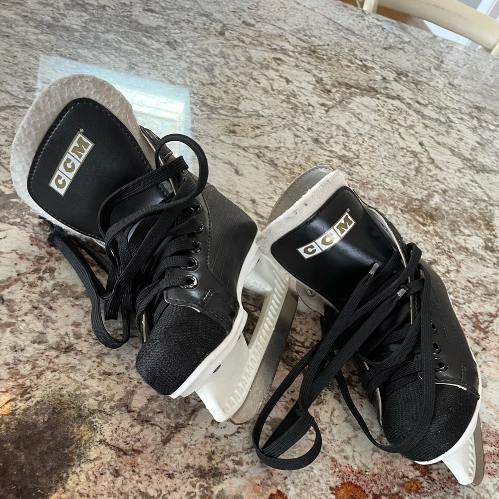 CCM Hockey Skates